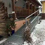 Na Solne Stezce Konukevi Kasperske Hory
