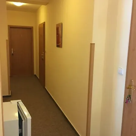 Na Solne Stezce Gæstehus