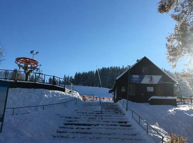 招待所 Na Solne Stezce 3*