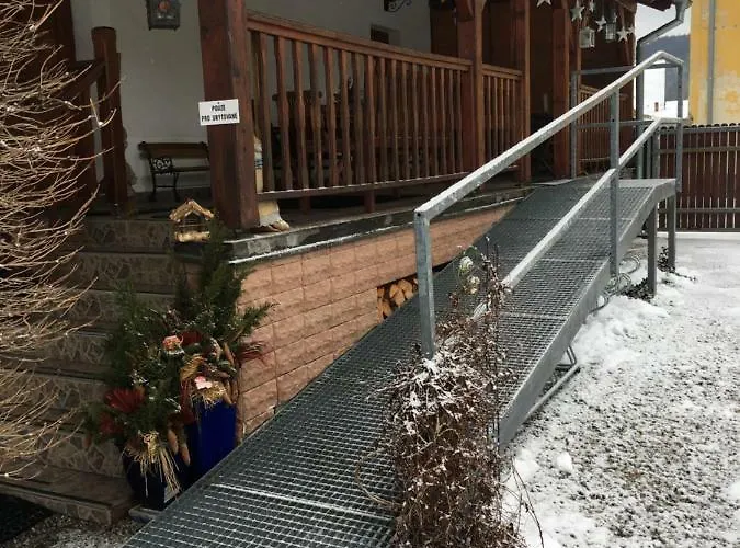Na Solné Stezce Pensión Kasperske Hory